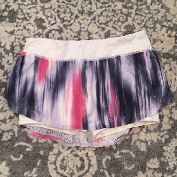 lululemon athletica Dresses & Skirts - Size 4 lululemon skirt